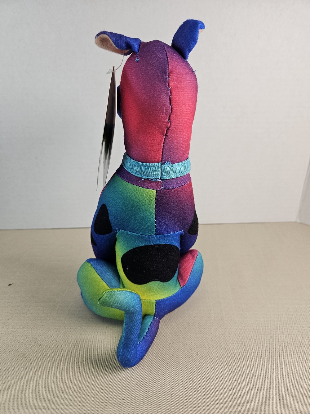 Chibi Scooby Doo Gradient Collection Rainbow Plush Doll NEW With Tags - Picture 3 of 8